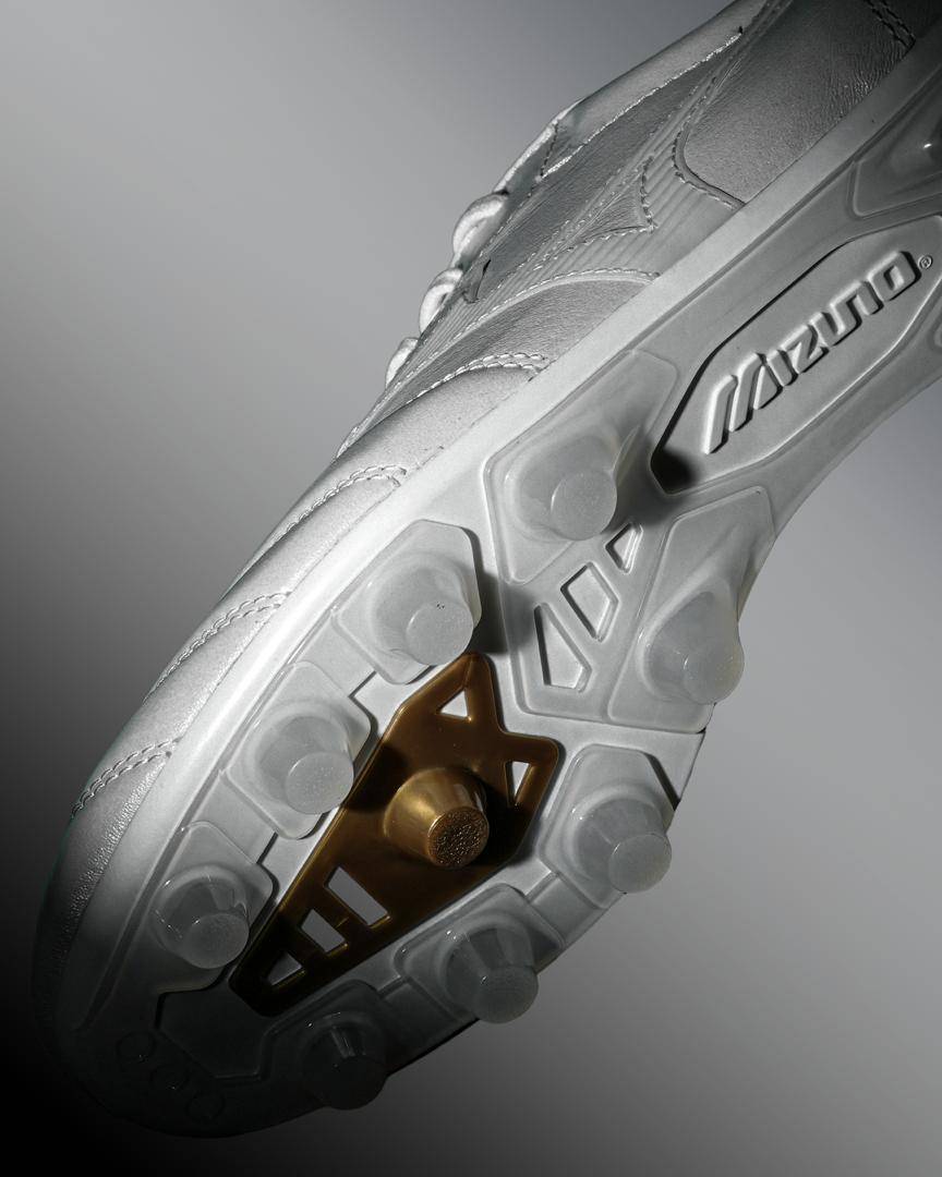 シューズ MORELIA UL JAPAN 40th 26.5 Mizuno Morelia UL Japan 40th – ProjectSportsChuteiras