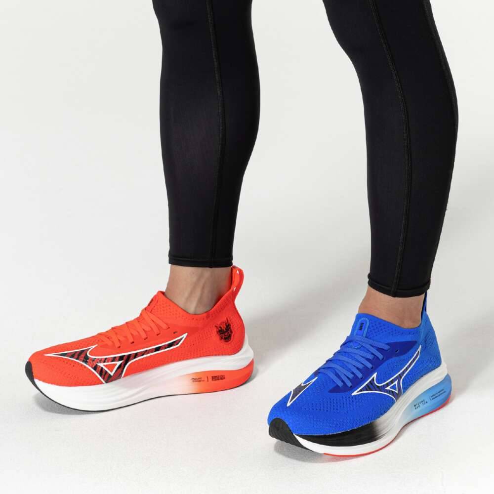 MIZUNO NEO ZEN スパイクシューズ レッド ブルー MIZUNO NEO ZEN - BASEBALL BLUE / BLACK / IGNITION RED